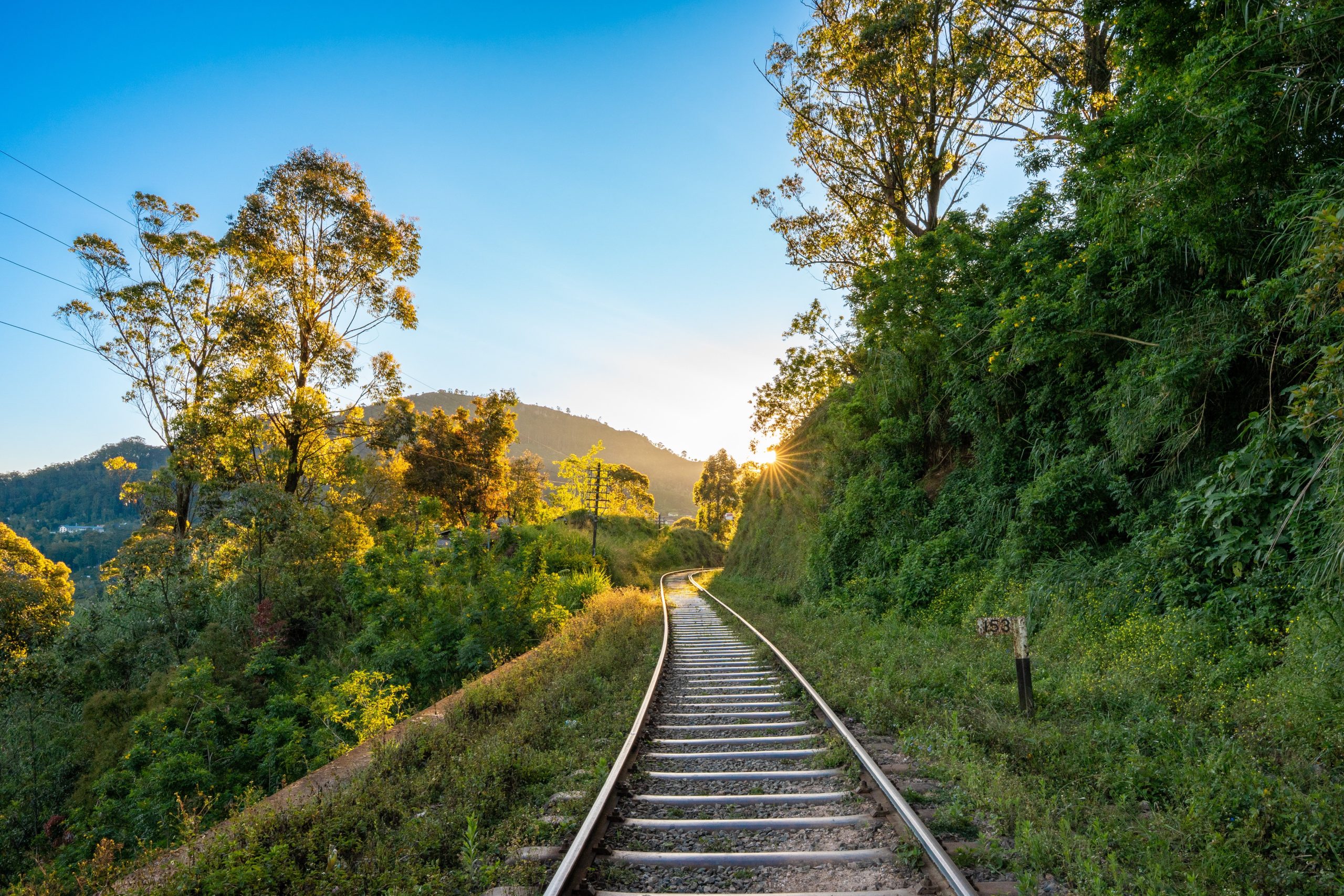Ella railway track through green hills in Sri Lanka — Mohamed Bourbiza travel and visual journalism portfolio